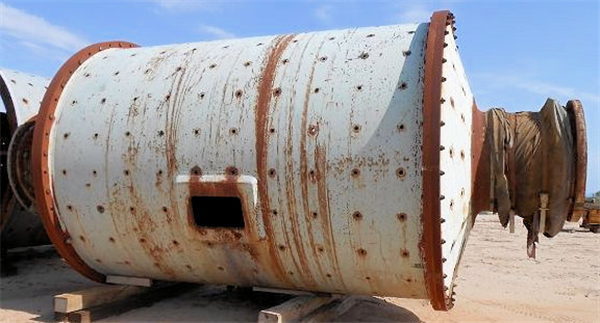 Marcy 10'6" X 14' (3m X 4.3m) Ball Mill, 800 Hp (597 Kw))